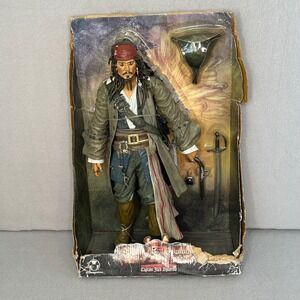 Pirates of the Caribbean Dead Mans Chest‎ Captain Jack Sparrow Action Figure